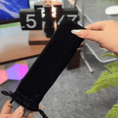 Folding Bluetooth keyboard for mobile phone and computer